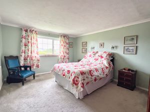 Photo 21- click for photo gallery